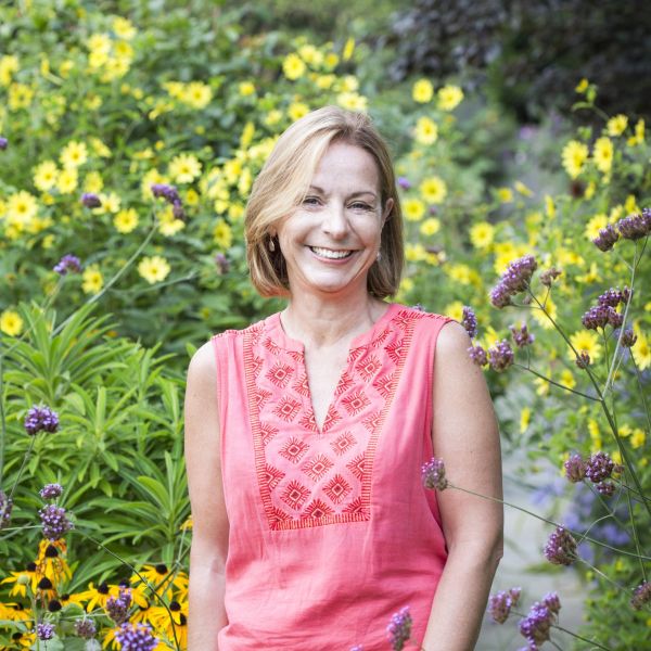 Jo Thompson